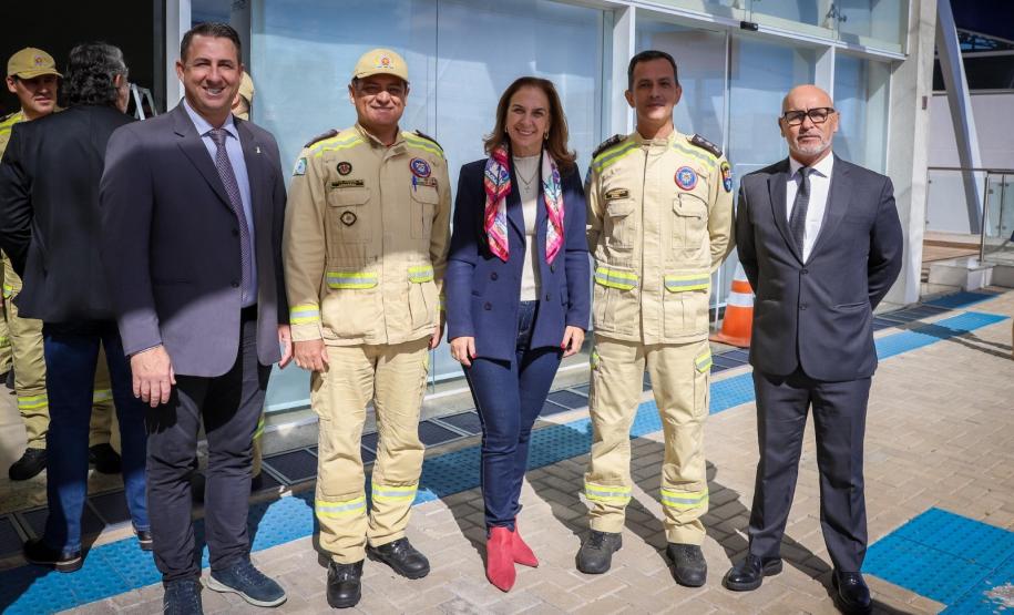 Solenidade de 50 anos do CBMPR em São José dos Pinhais - 6º GB.