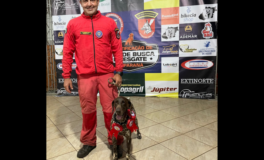 Cães de busca e resgate serão enviados pelo CBMPR para o RS.