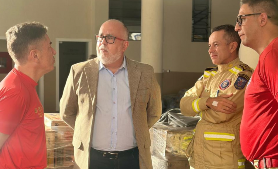 Diretor-geral da Sesa visita o CBMPR.