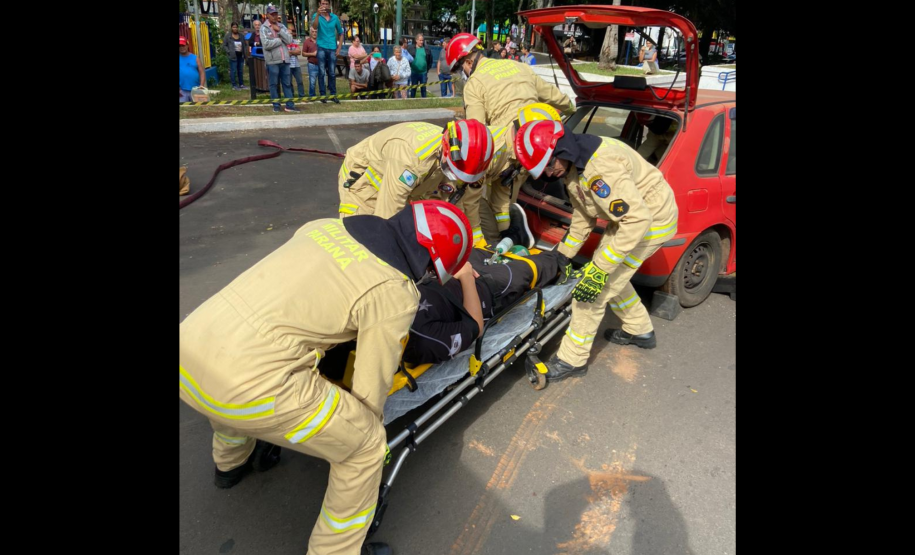 Simulado de atendimento de acidente de trânsito. Maio Amarelo 2024. Santo Antônio da Platina.