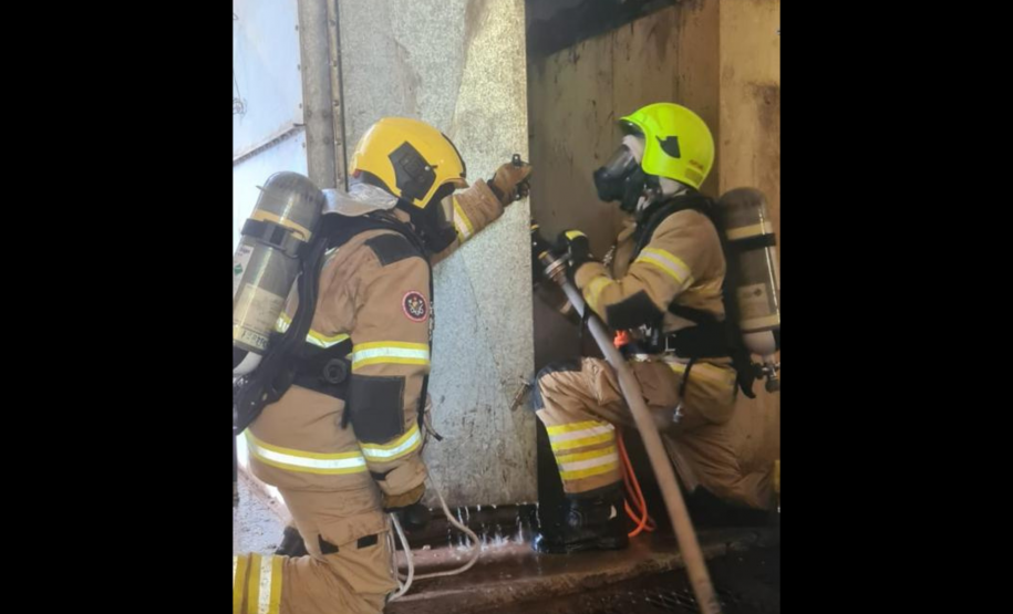 Curso do CBMPR para bombeiros do Acre sobre segurança em silos.