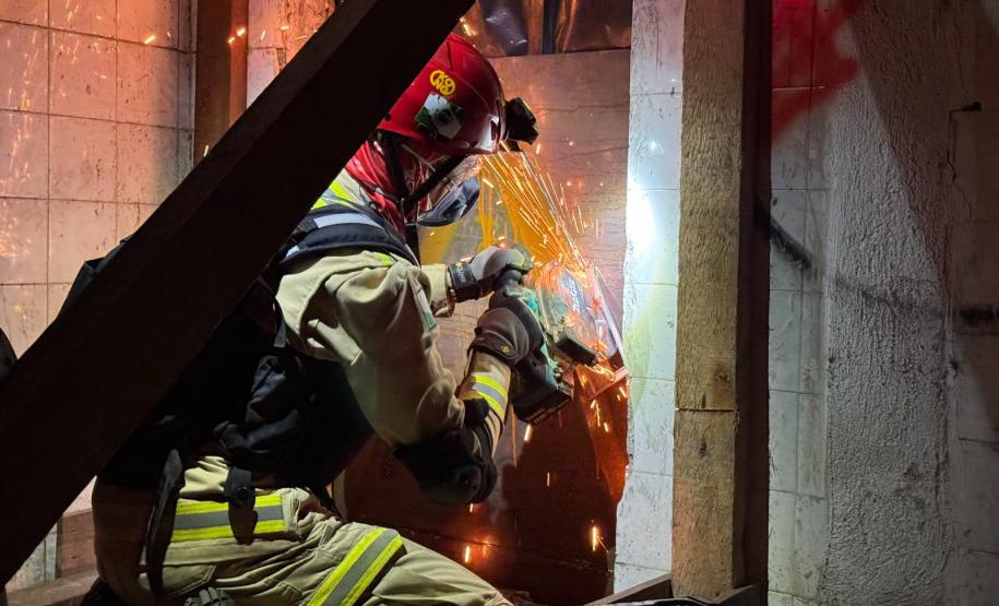Curso de resposta a desastres preparou equipe do CBMPR para atuar no RS.