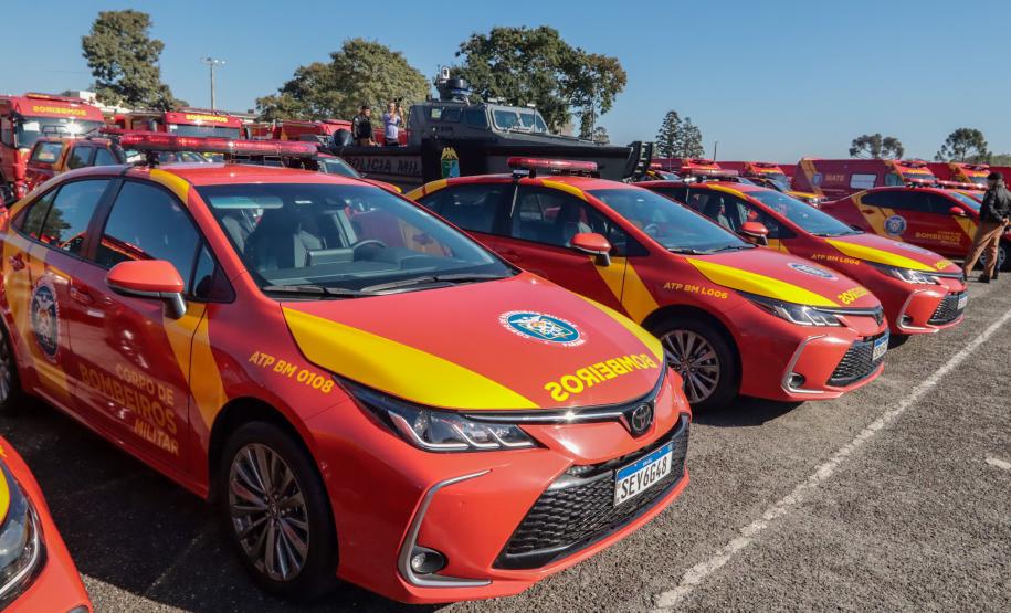 Solenidade de entrega da viaturas para o Corpo de Bombeiros Militar do Paraná (CBMPR).