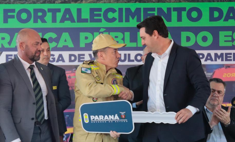Solenidade de entrega da viaturas para o Corpo de Bombeiros Militar do Paraná (CBMPR).