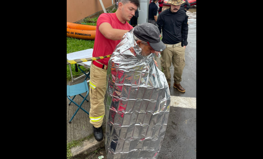 Curso de resposta a desastres preparou equipe do CBMPR para atuar no RS.