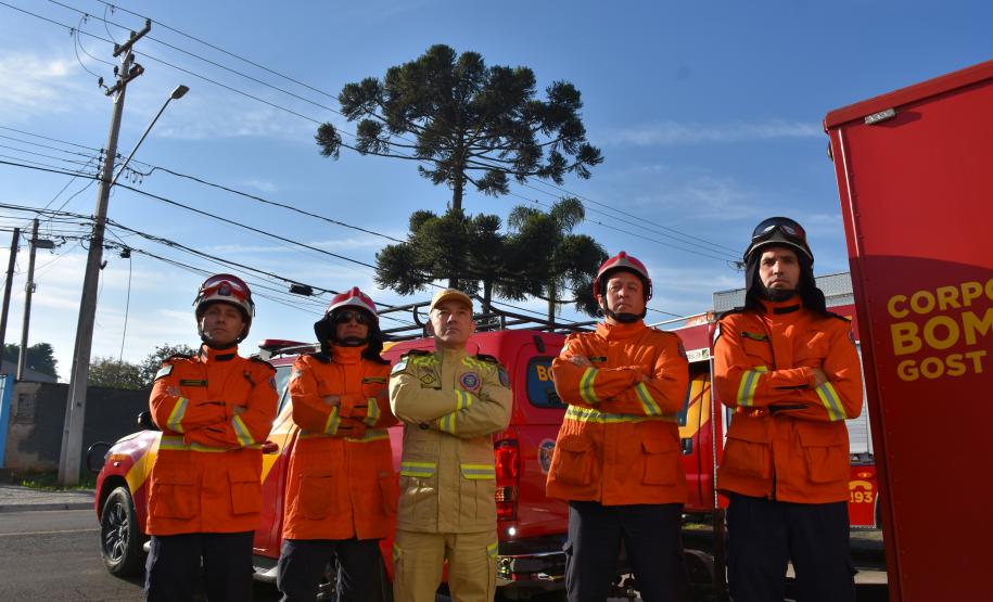 Equipe da Força-Tarefa do CBMPR de saída para combater incêndios no Pantanal.