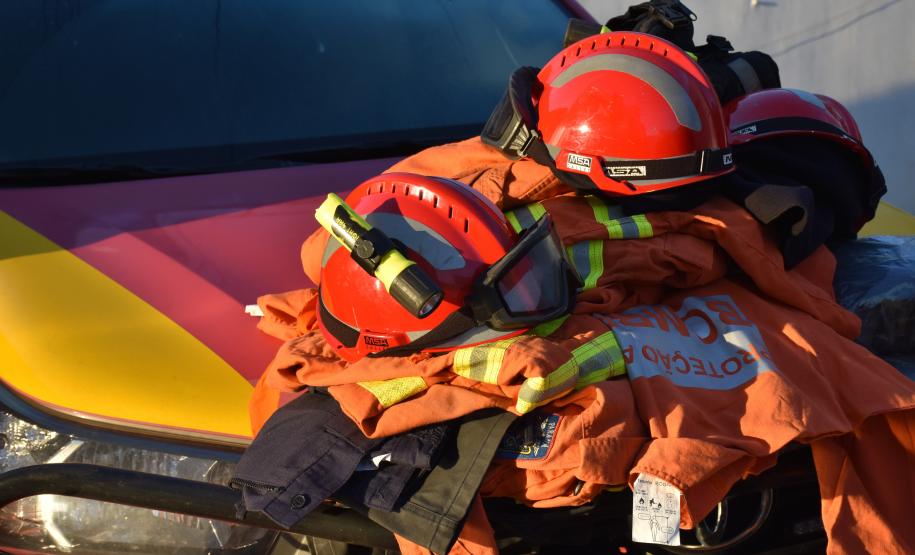 Equipe da Força-Tarefa do CBMPR de saída para combater incêndios no Pantanal.