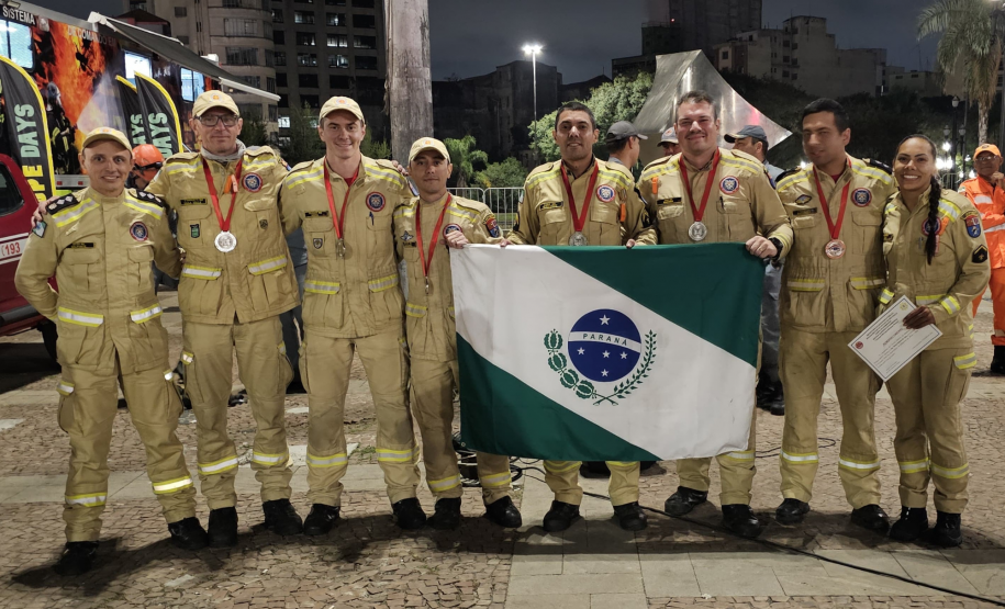 Rope Days 2024: equipe do CBMPR é vice-campeã de salvamento em altura.