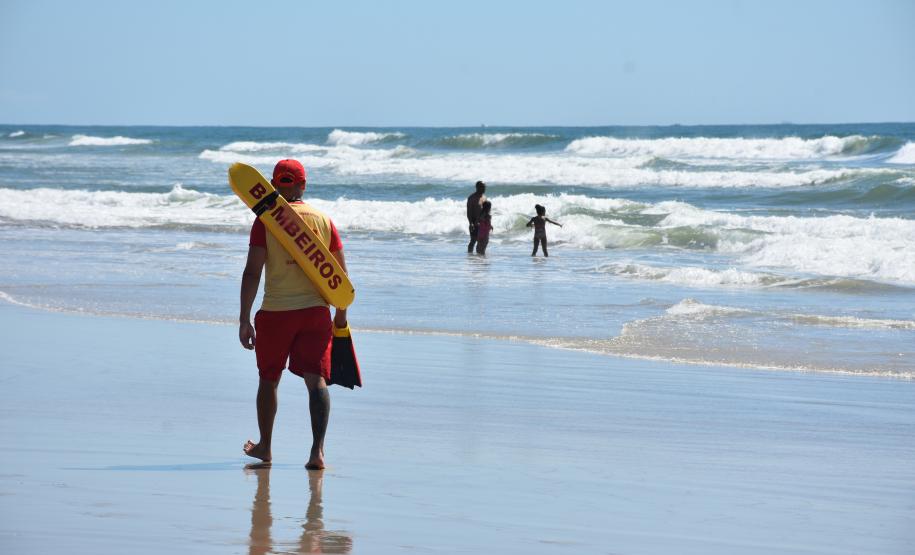 Imagens alusivas ao Dia Mundial de Prevenção ao Afogamento.