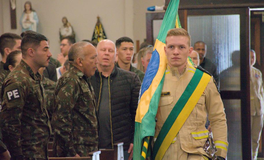 Celebração religiosa da Páscoa dos Militares, organizada pelo CBMPR em 2024.