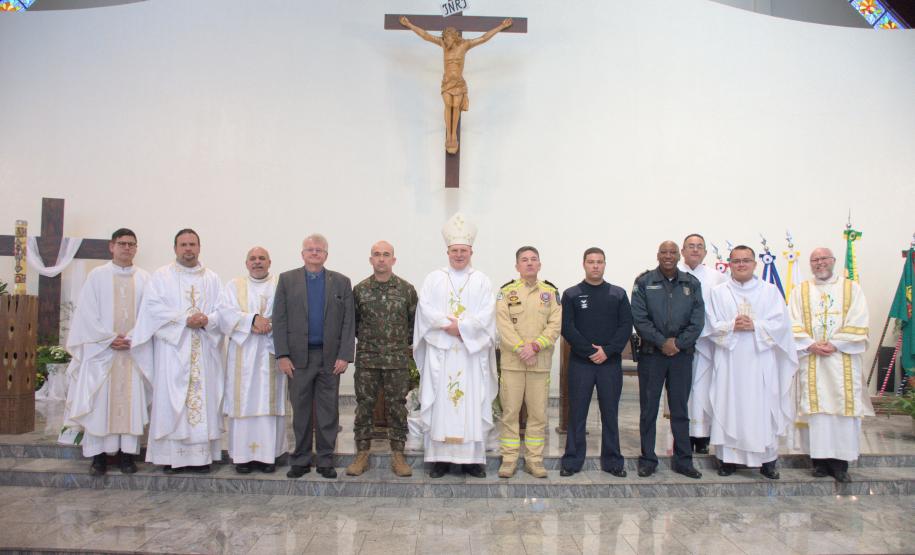Celebração religiosa da Páscoa dos Militares, organizada pelo CBMPR em 2024.