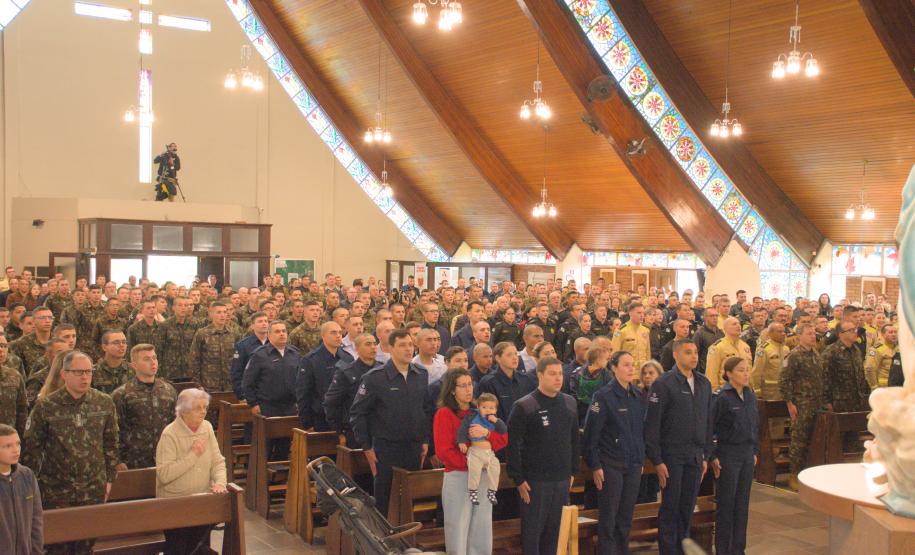 Celebração religiosa da Páscoa dos Militares, organizada pelo CBMPR em 2024.