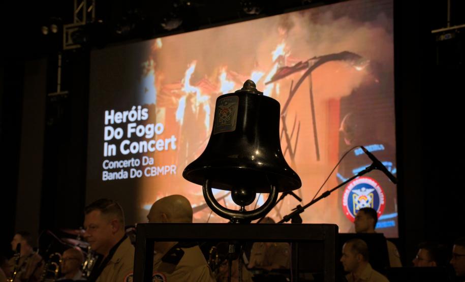 Heróis do Fogo in concert - 1º show da banda do CBMPR