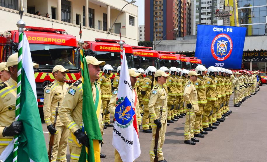 Solenidade de aniversário dos 112 anos do Corpo de Bombeiros Militar do Paraná. 08/10/2024