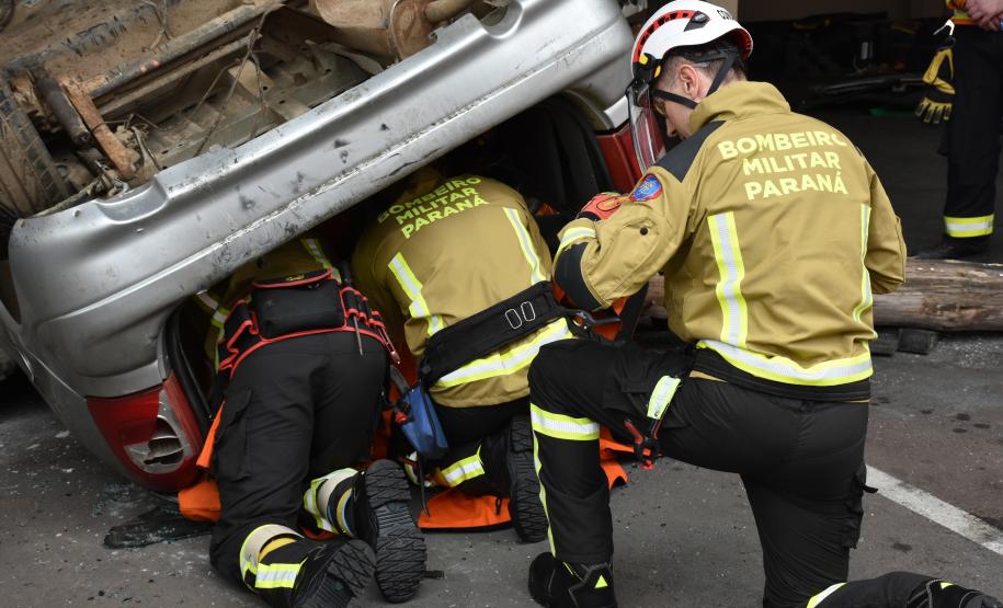 Bombeiros do Paraná vão disputar Mundial de Salvamento Veicular em Portugal.