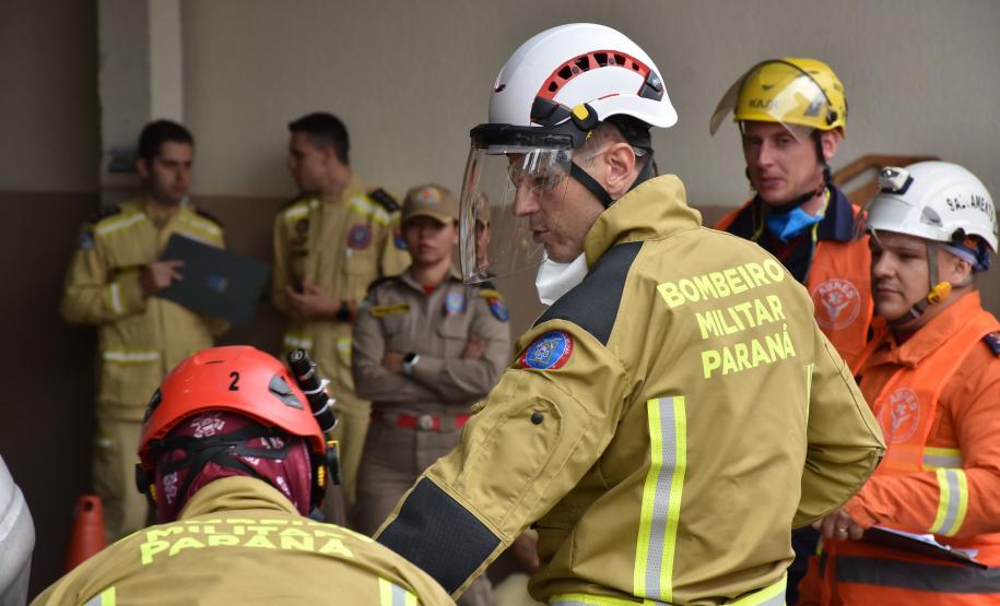 Bombeiros do Paraná vão disputar Mundial de Salvamento Veicular em Portugal.
