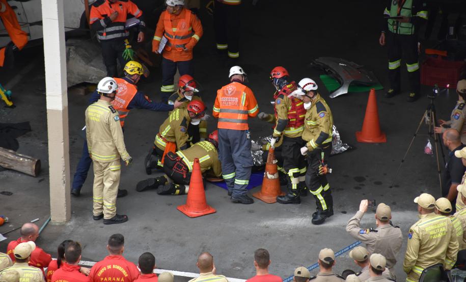 Bombeiros do Paraná vão disputar Mundial de Salvamento Veicular em Portugal.