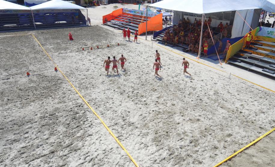 Eventos esportivos do CBMPR já viraram tradição na temporada de verão no Paraná