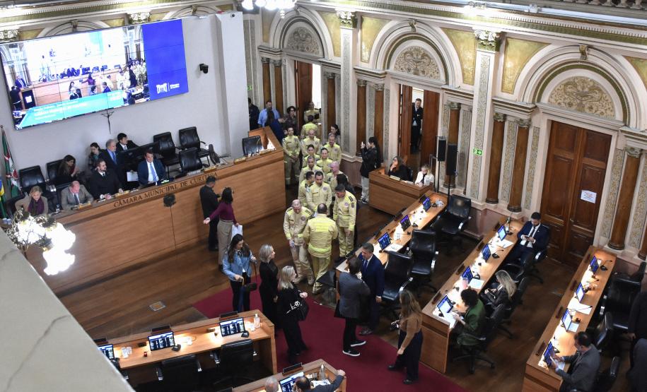 2025 - Homenagem na Câmara Municipal (Aniversário do CBMPR) 4