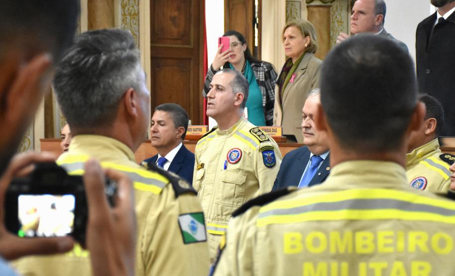 2025 - Homenagem na Câmara Municipal (Aniversário do CBMPR) 8