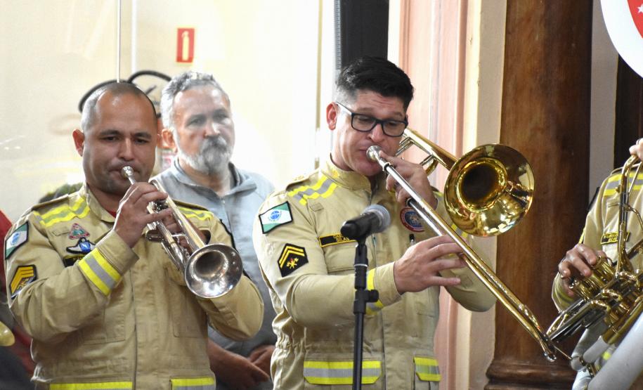 2025 - Homenagem na Câmara Municipal (Aniversário do CBMPR) 9