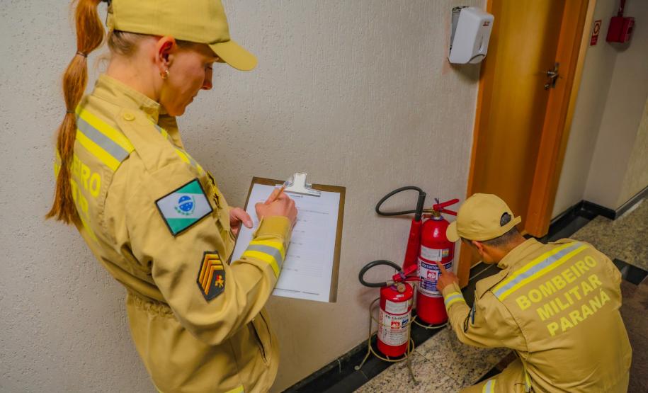 Corpo de Bombeiros do Paraná atualiza regras de prevenção contra incêndios